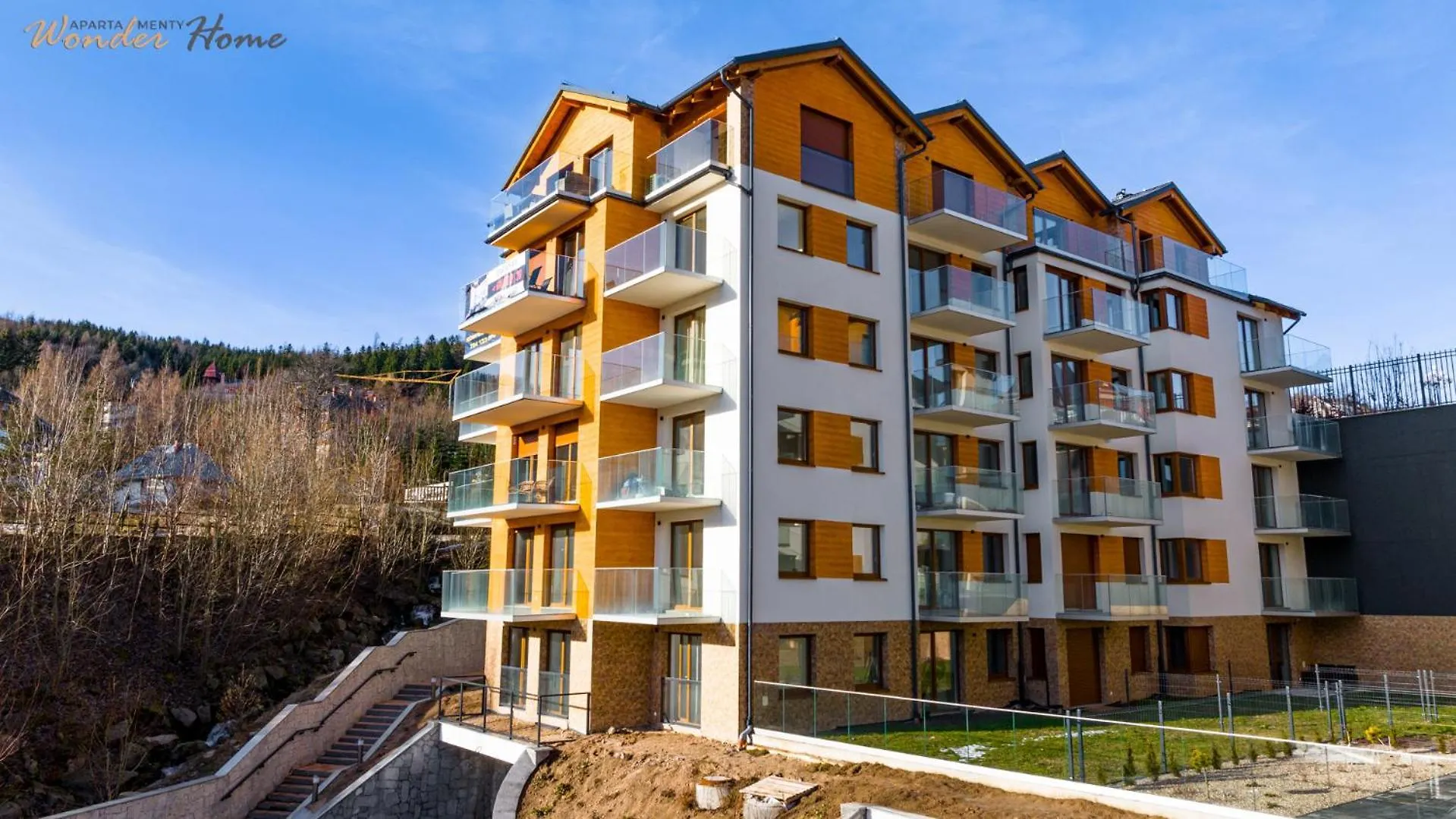 Wonder Home - Apartamenty Z Widokiem Na Gory, Blisko Wyciagow, Szlakow Turystycznych I Restauracji Karpacz 0*,  Poland