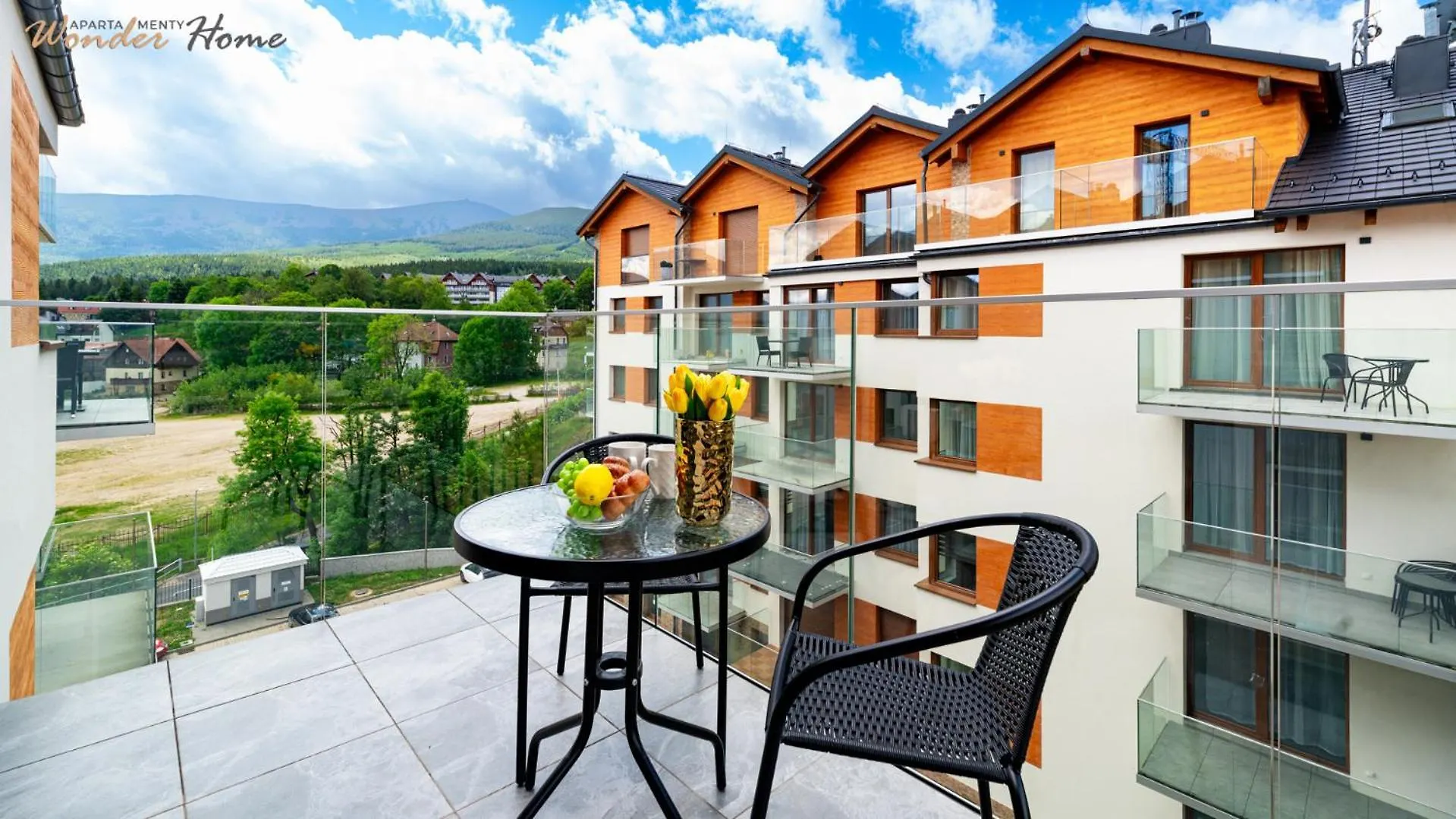 Wonder Home - Apartamenty Z Widokiem Na Gory, Blisko Wyciagow, Szlakow Turystycznych I Restauracji Karpacz Apartment